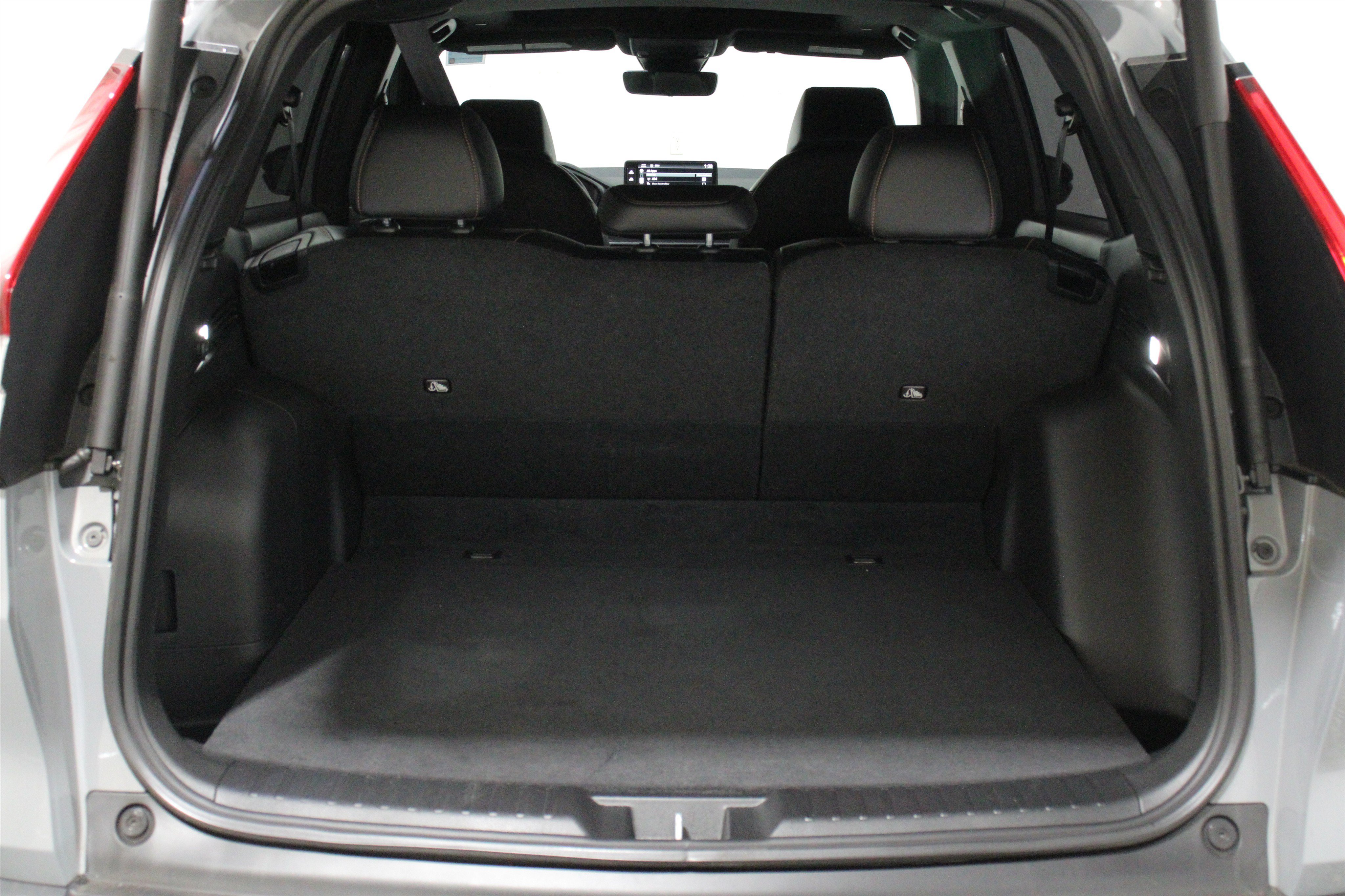 Used 2025 Crystal Black Pearl Honda Sport-L image 25