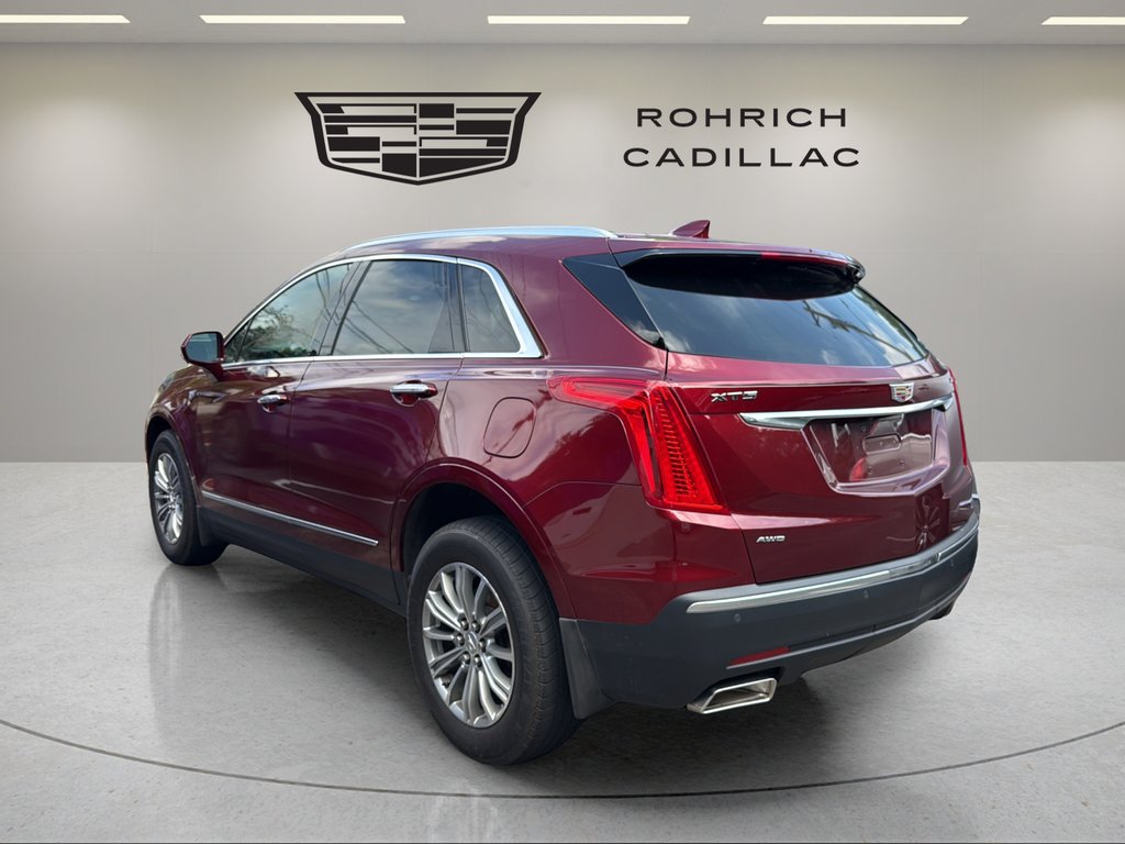 Used 2018 RED PASSION TINTCOAT Cadillac Luxury AWD image 6