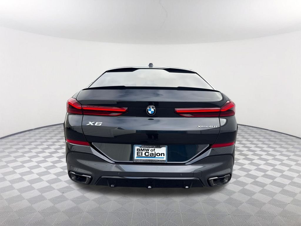 Used 2024 Black BMW xDrive40i image 5