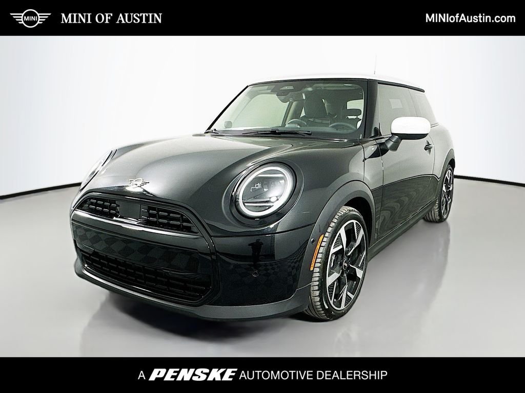 2025 MINI Hardtop Cooper's photo