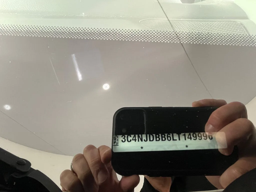 Used 2020 White Jeep Latitude image 31