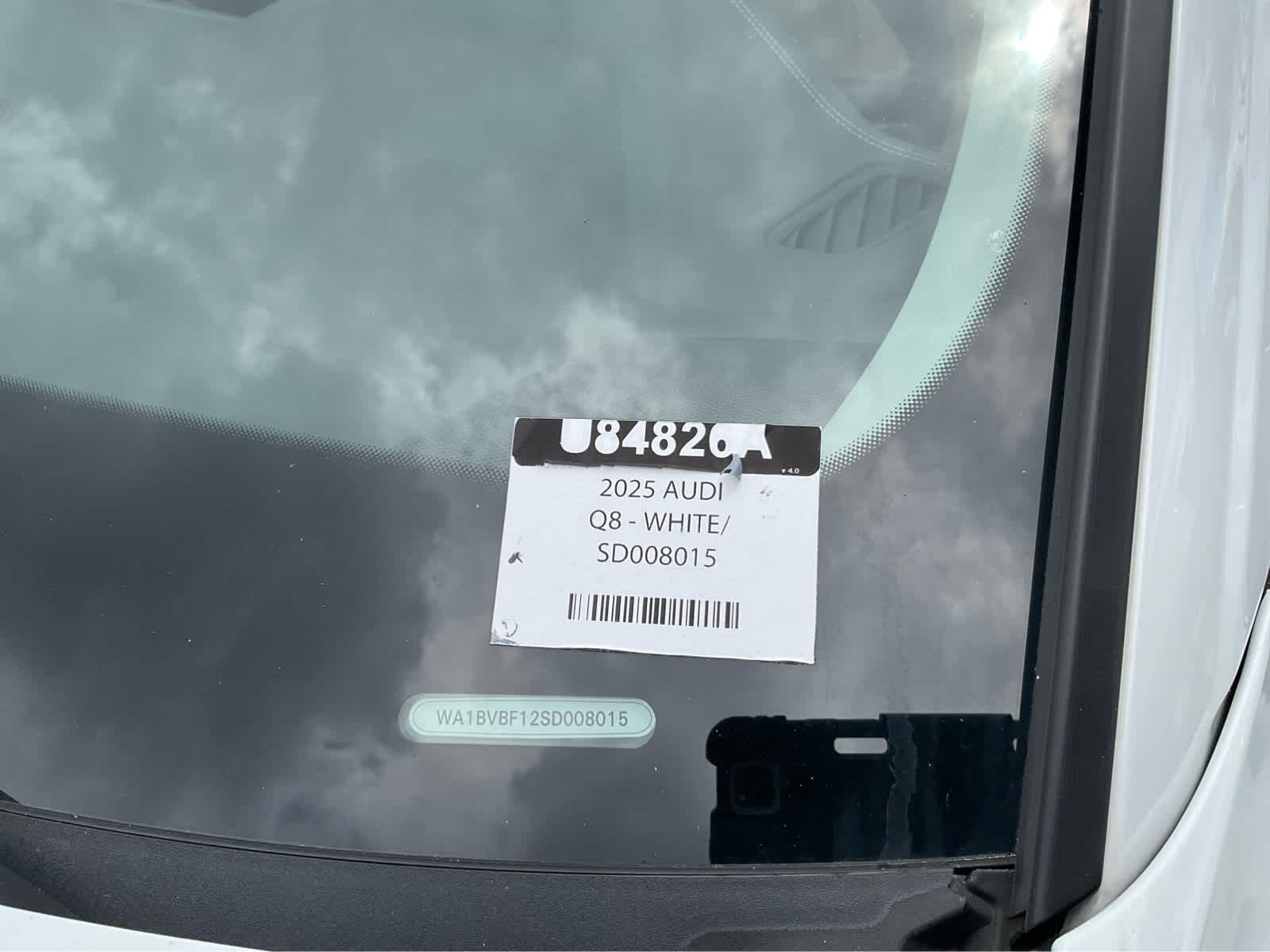 Used 2025  Audi Premium Plus image 34