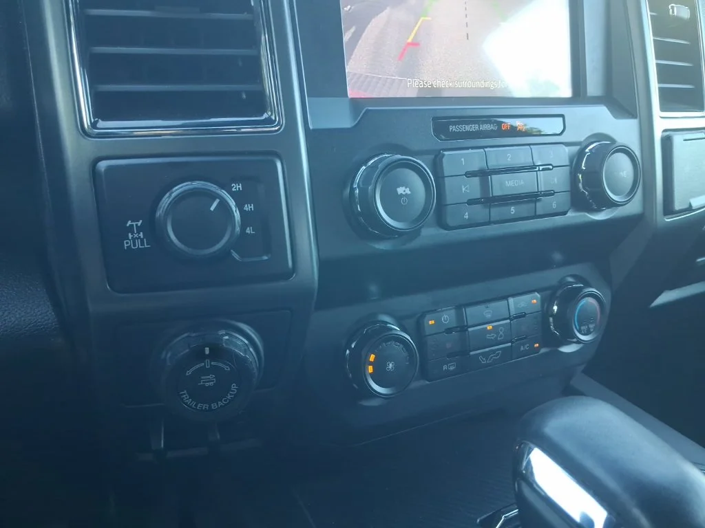 Used 2020 Red Ford XLT image 33