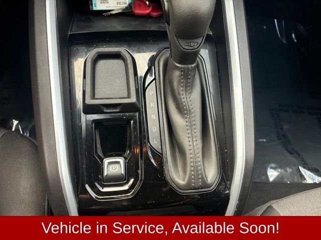 Used 2024 White Chevrolet Work Truck image 15