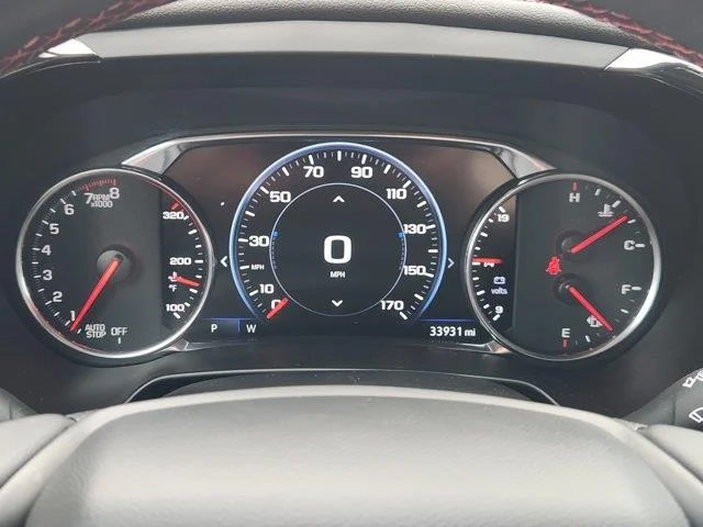 Used 2022 White Chevrolet RS Front-Wheel Drive image 16