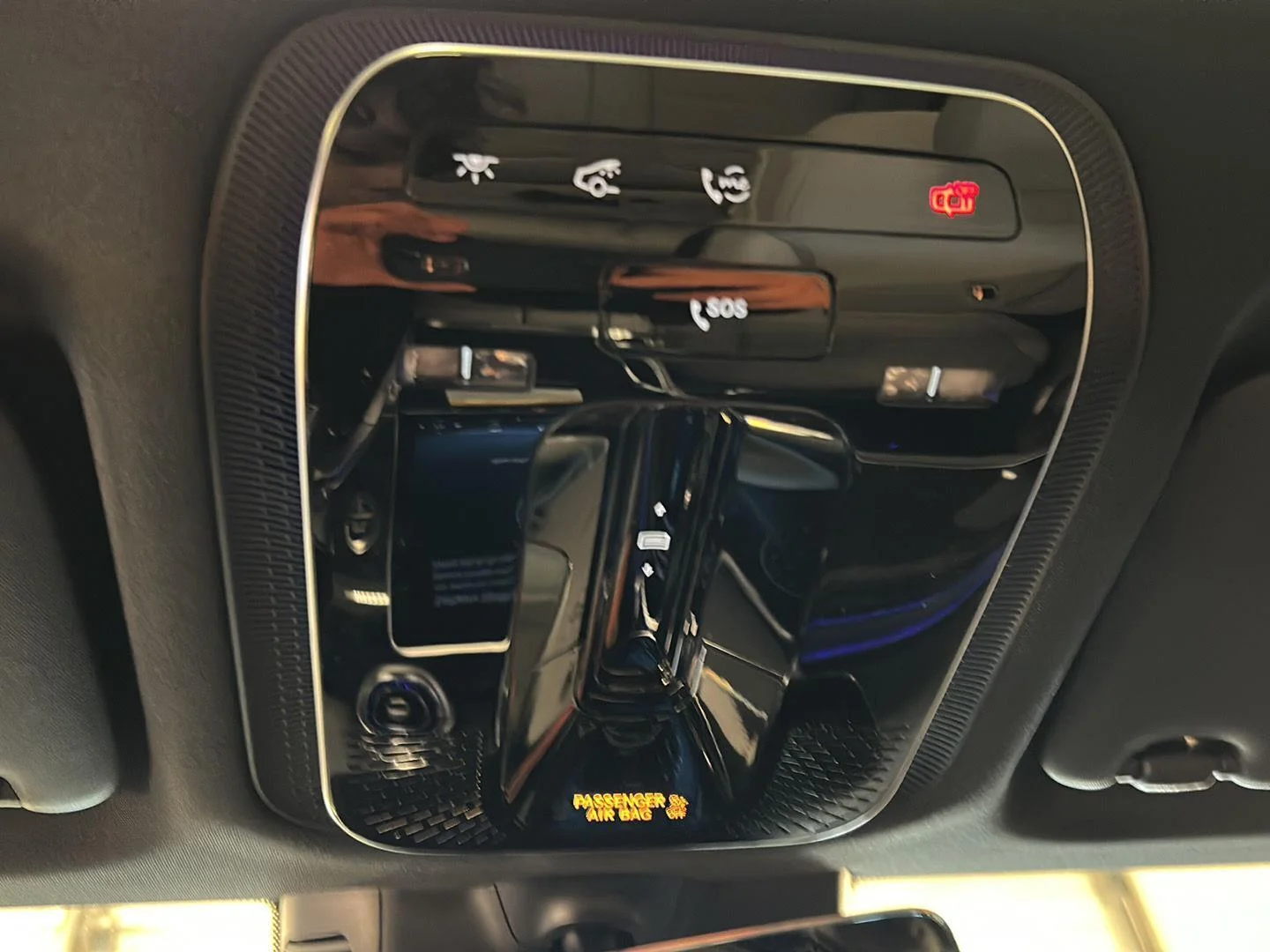 New 2026 Polar White Mercedes-Benz GLC 300 image 25