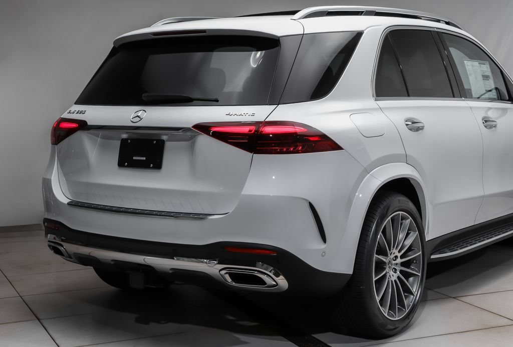 New 2026 MANUFAKTUR Moonlight White Metallic Mercedes-Benz GLE 350 image 22