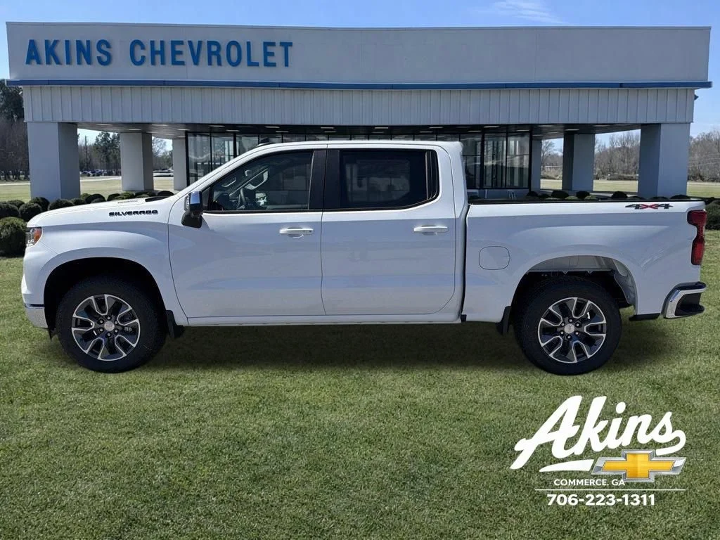 New 2026 Summit White Chevrolet LT image 10