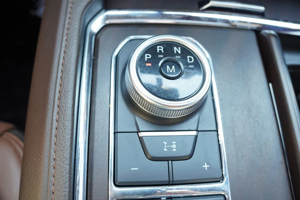 Used 2023 White Ford King Ranch image 34