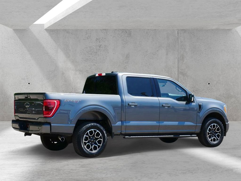 Certified Used 2022 Gray Ford XLT image 3