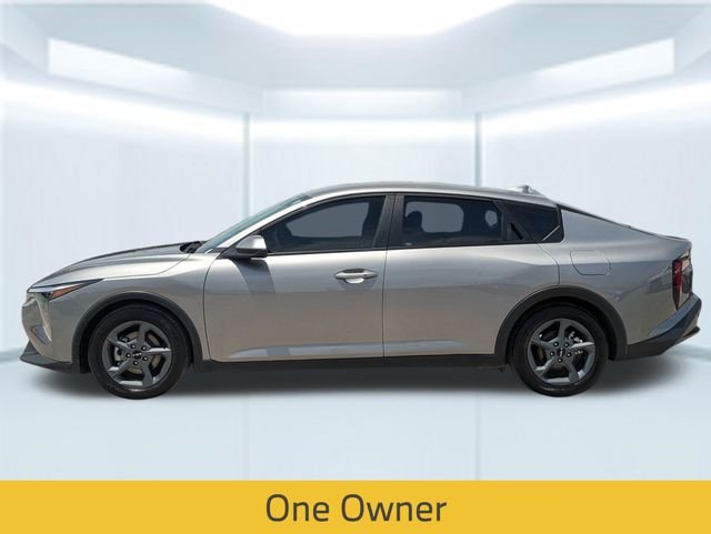 Used 2025 Gray Kia LXS image 2
