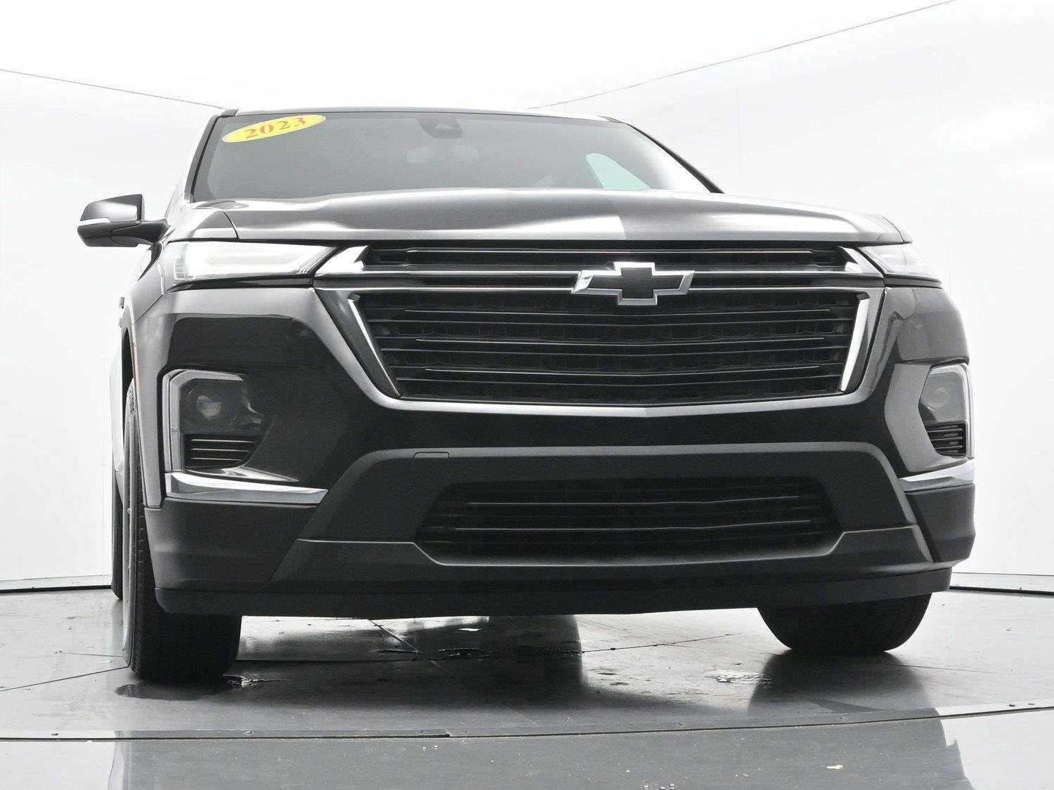 Used 2023 Mosaic Black Metallic Chevrolet LT Cloth image 45