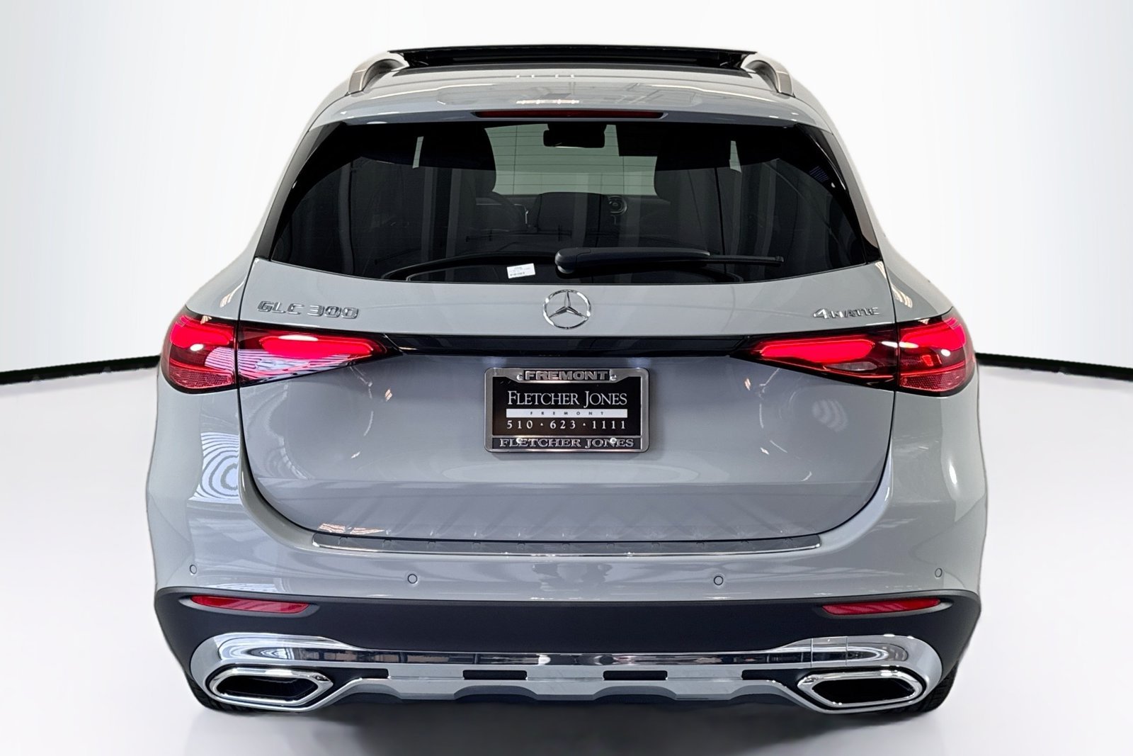 New 2026 MANUFAKTUR Alpine Grey Mercedes-Benz GLC 300 image 6