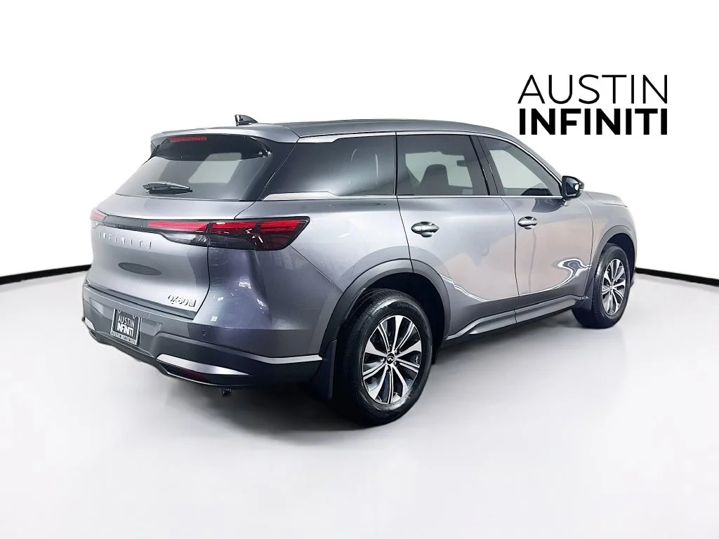 Certified Used 2026 Graphite Shadow INFINITI PURE image 9