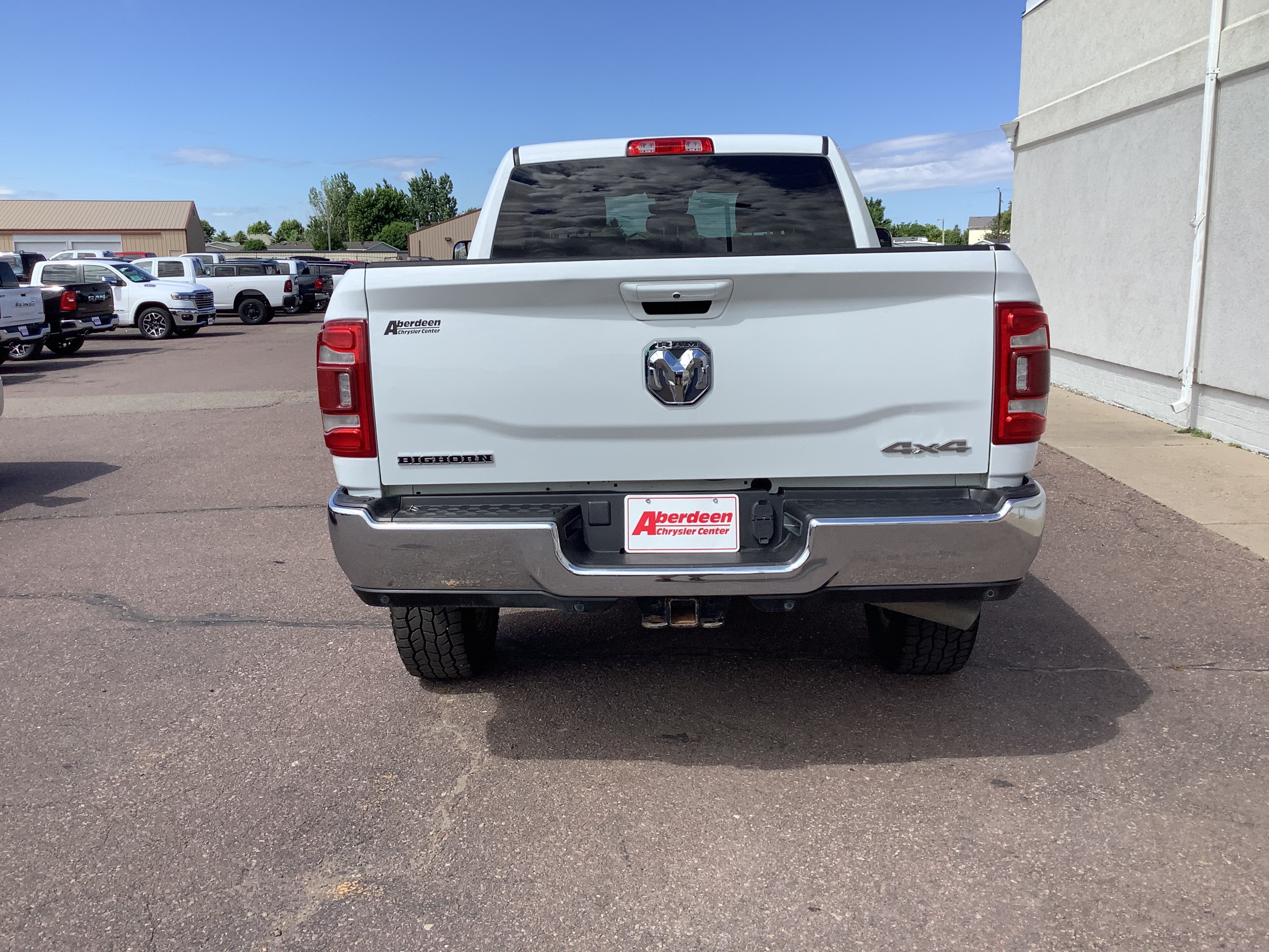 Used 2022 White Ram Big Horn image 6