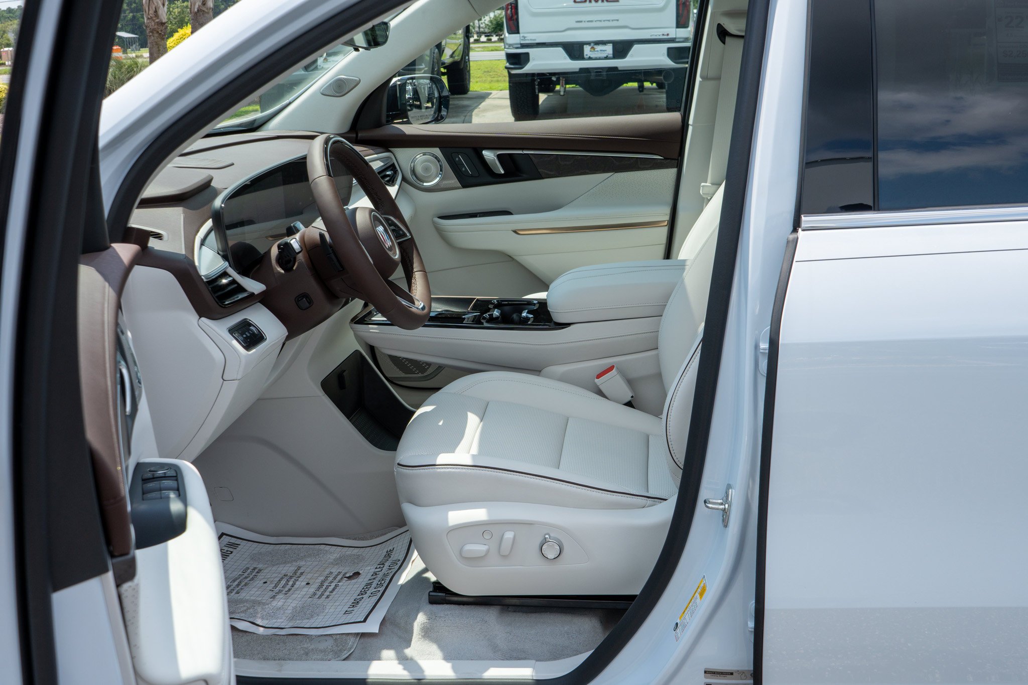 2026 Buick Enclave Avenir - Photo 29