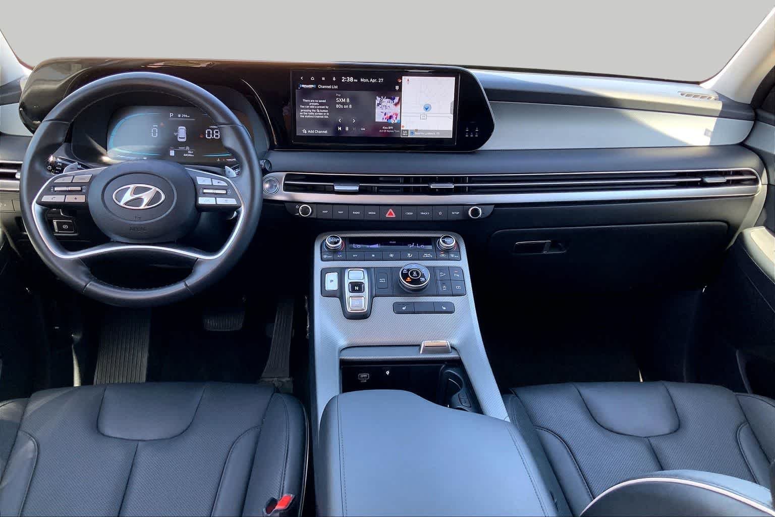 Used 2025 Hyper White Hyundai SEL image 16