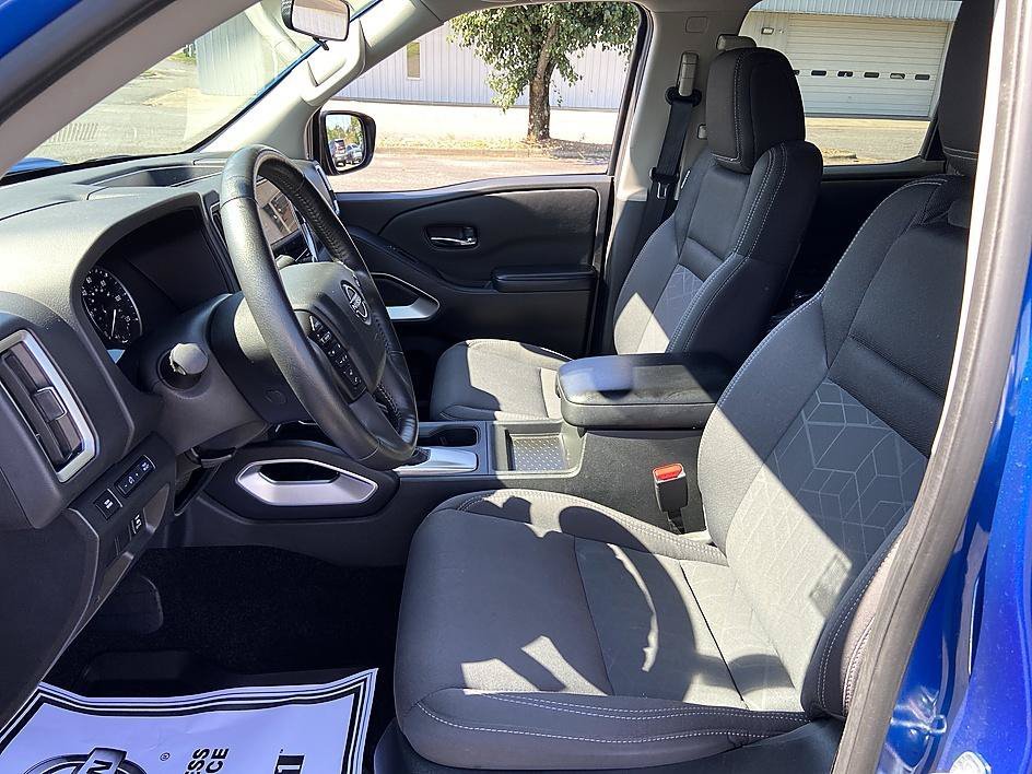 Certified Used 2025 Bluestone Pearl Nissan SV image 11