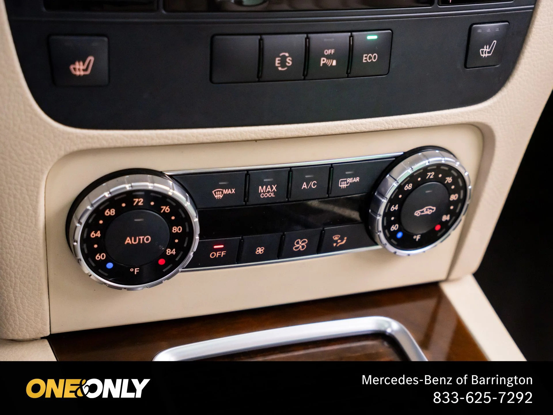 Used 2014 Red Mercedes-Benz GLK 350 image 29