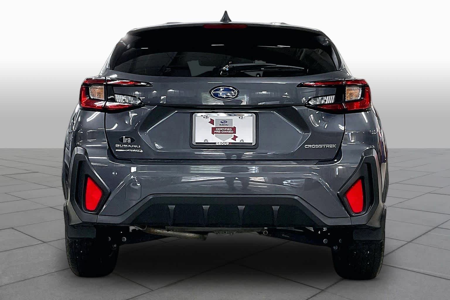 Used 2024 Magnetite Gray Metallic Subaru  image 4