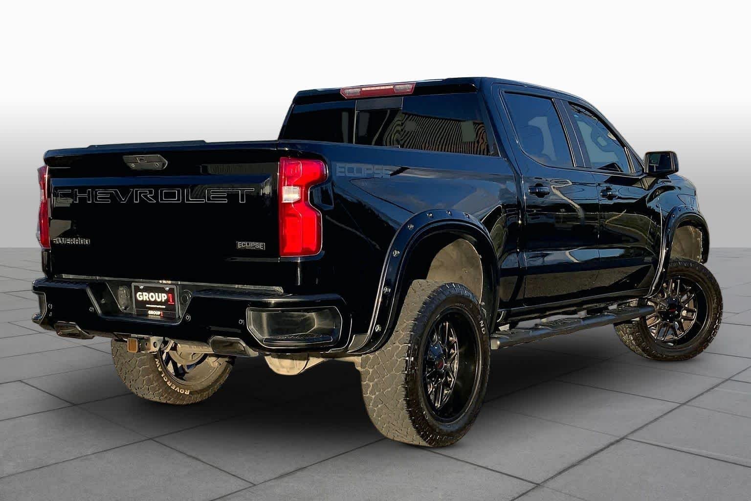 Used 2021 Black Chevrolet RST image 12