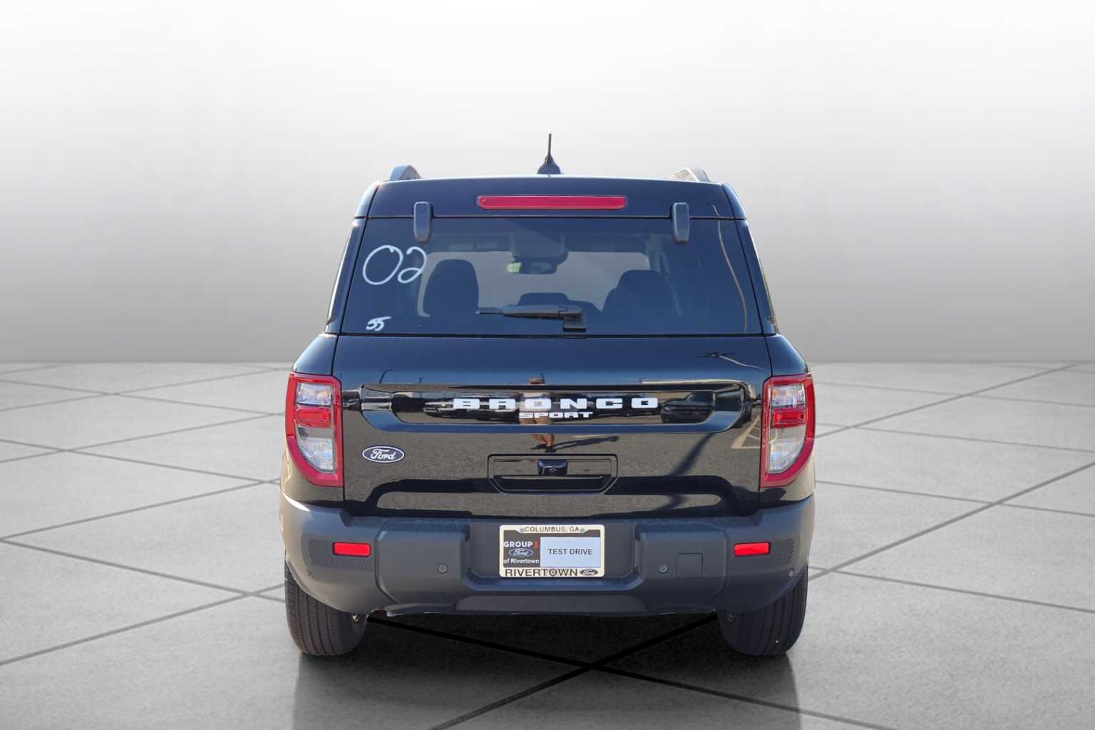New 2026 Shadow Black Ford Outer Banks® image 4