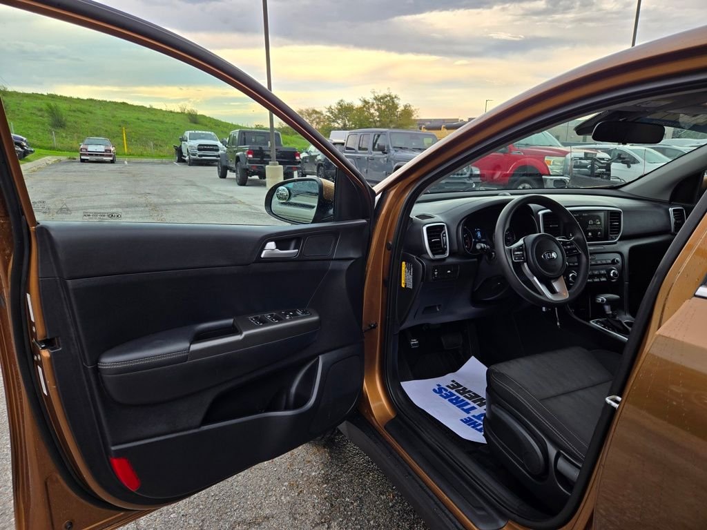 Used 2021 Brown Kia LX image 11