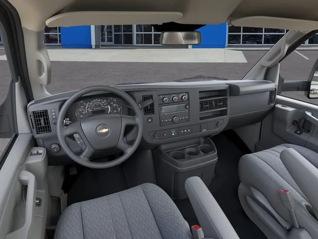 New 2026 Summit White Chevrolet 1WT image 15