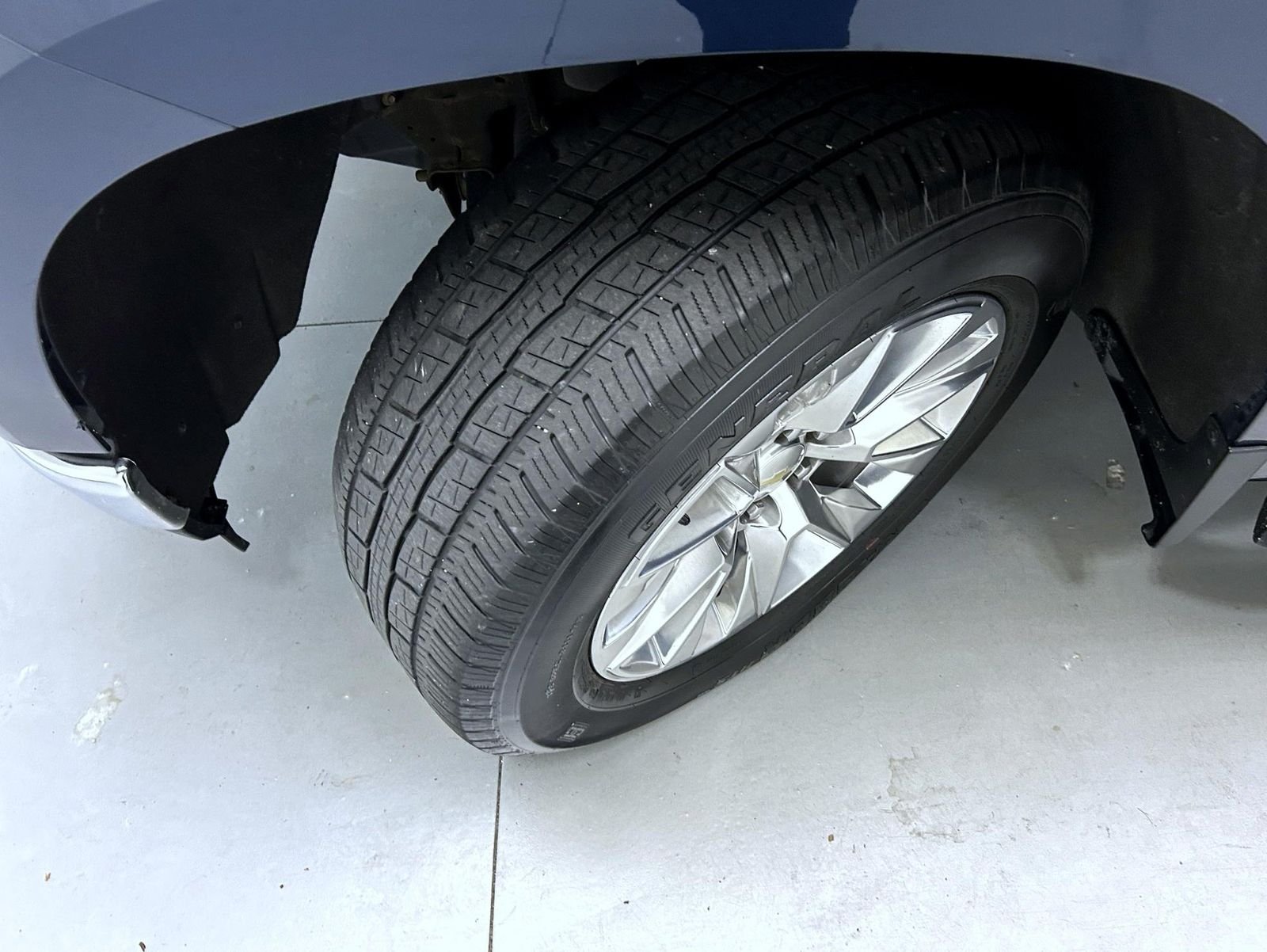 Used 2020 Blue Chevrolet LTZ image 22