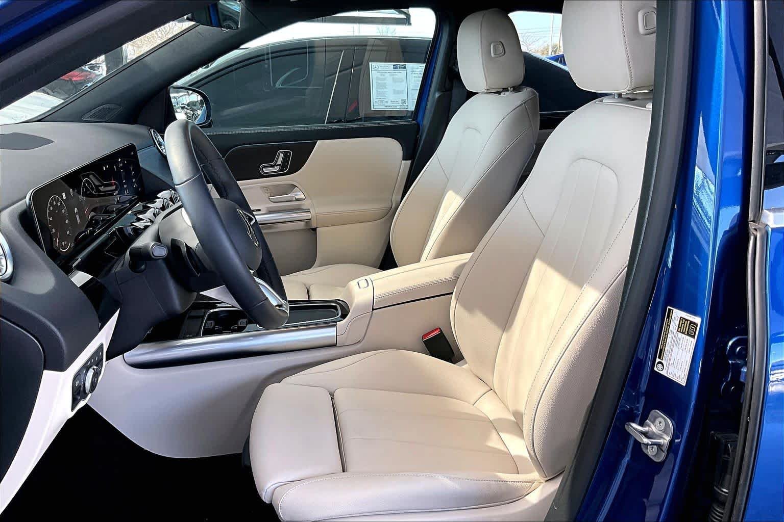 2025 Mercedes-Benz GLA GLA250 - Photo 8