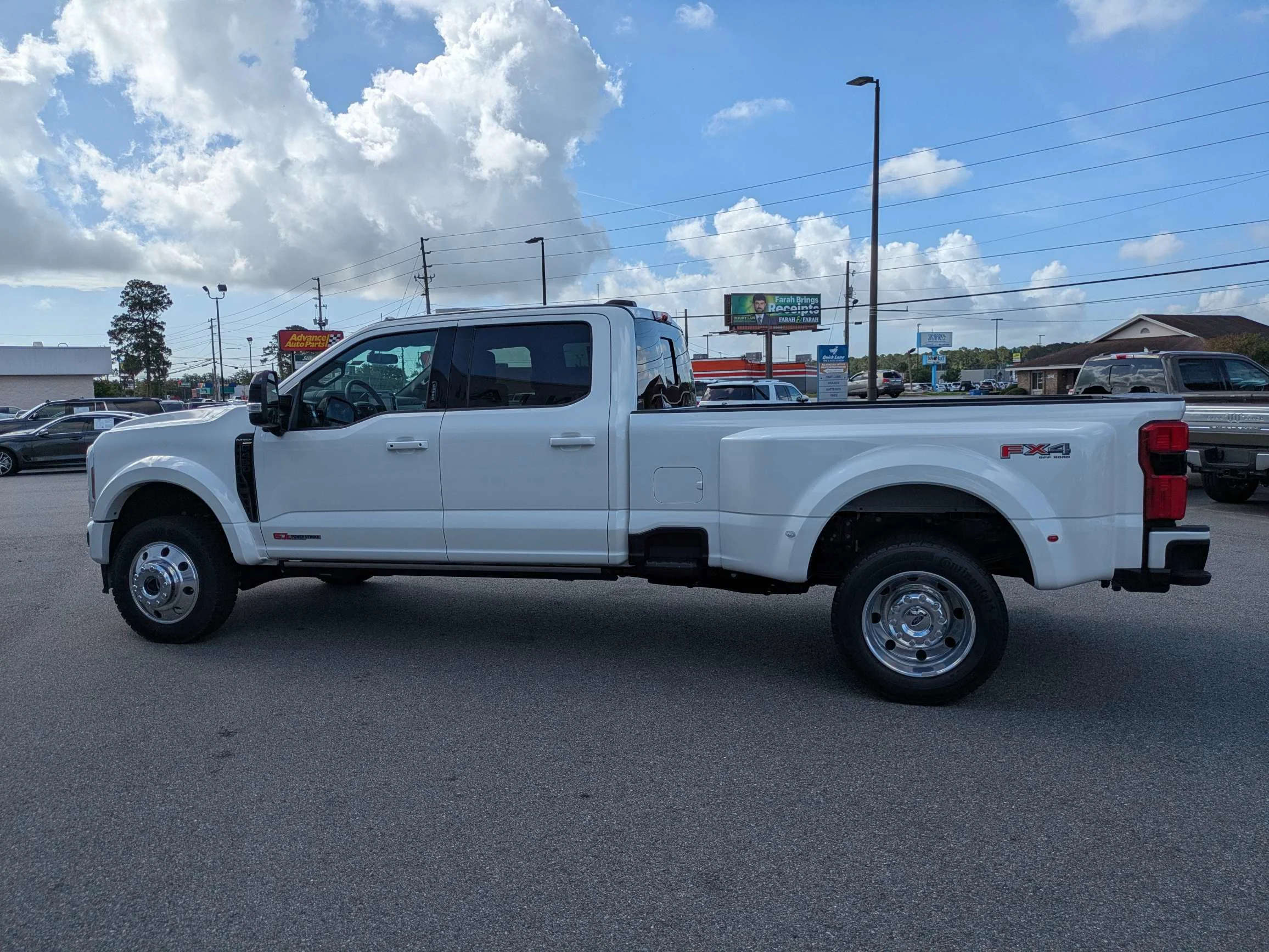 New 2026 Star White Metallic Tri-Coat Ford F-450® Platinum® image 7