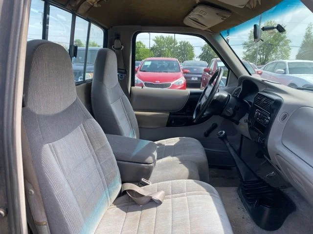 Used 1997 Black Ford  image 14