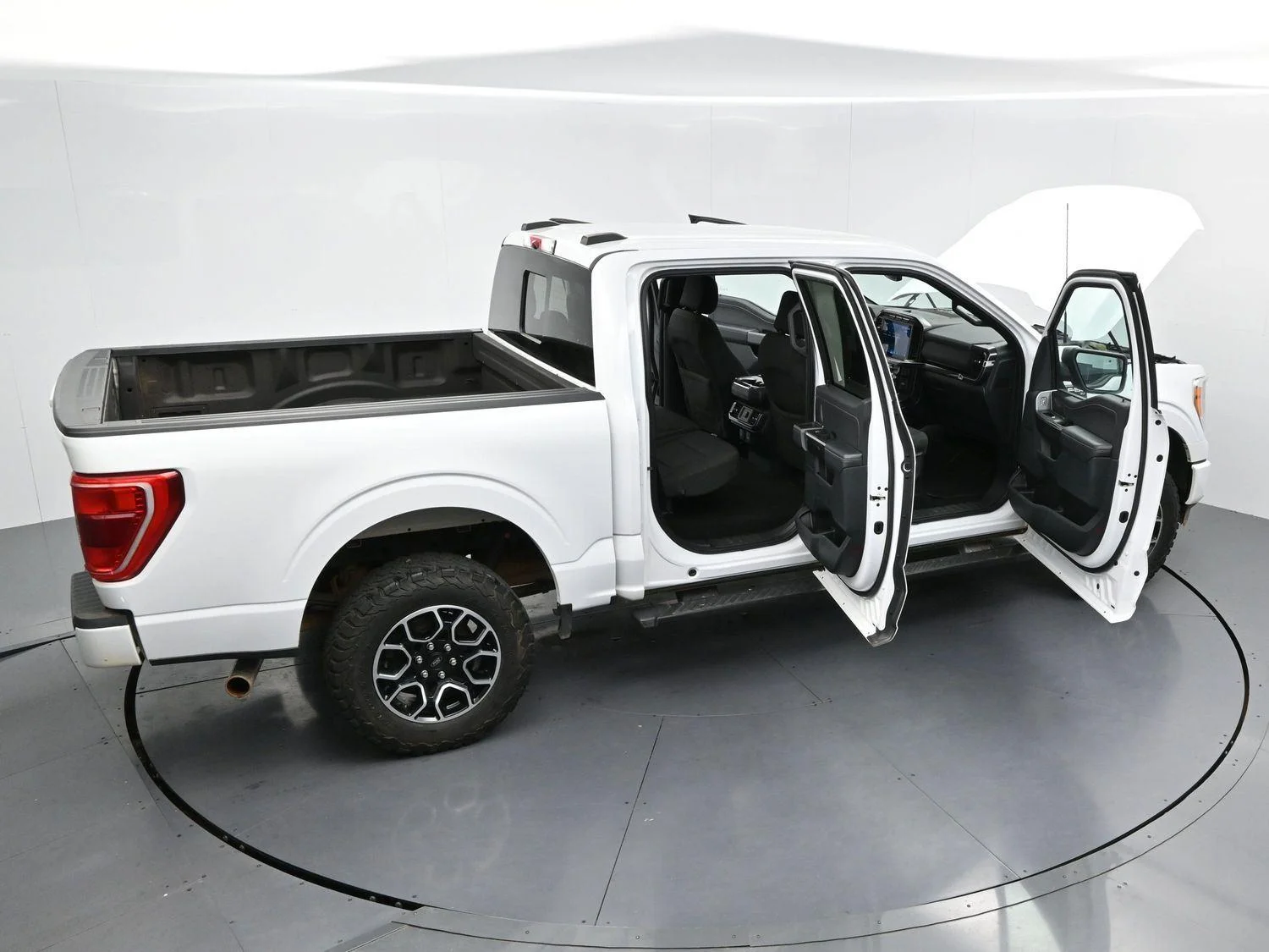 Used 2022 Oxford White Ford XL image 39