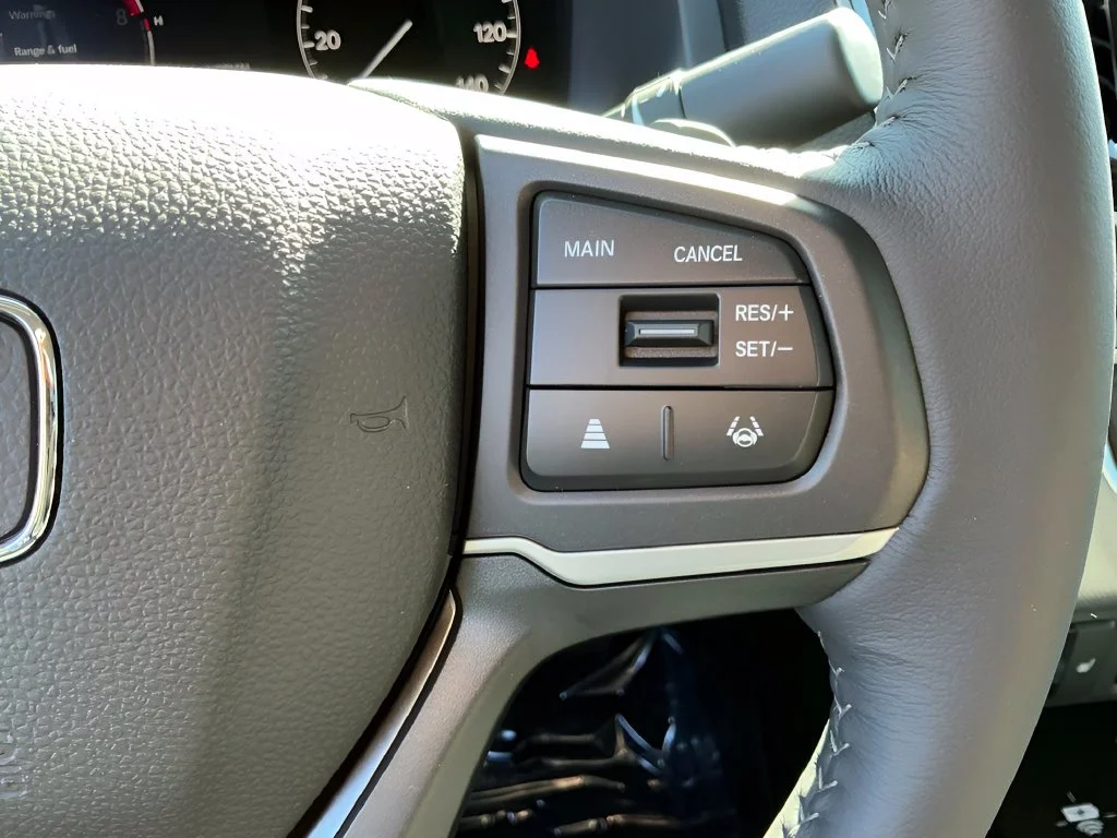Used 2026 White Honda RTL image 30