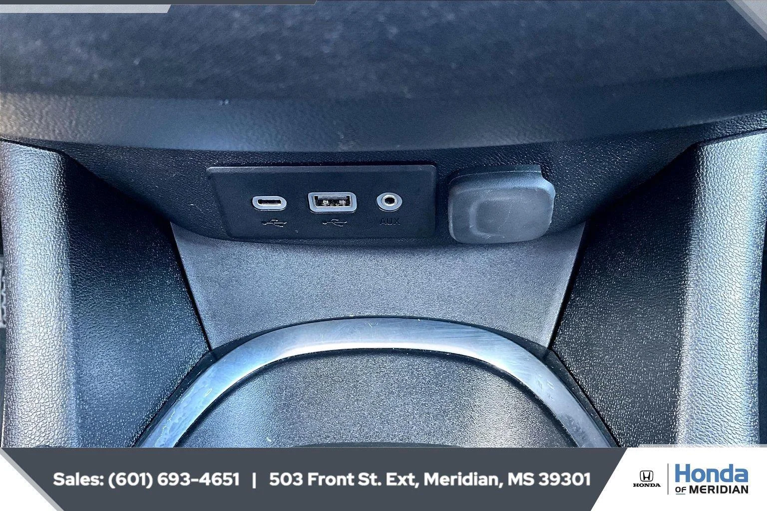 Used 2025 Mosaic Black Metallic Chevrolet LT image 23