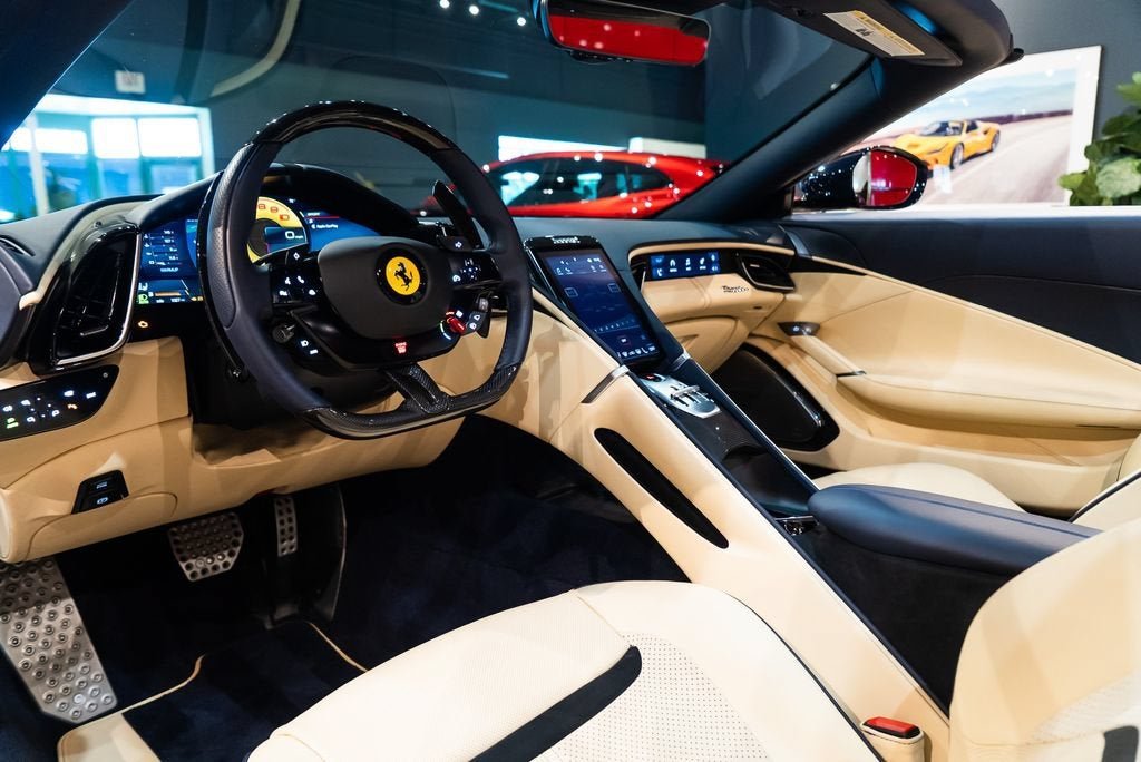 2024 Ferrari Roma Base - Photo 23