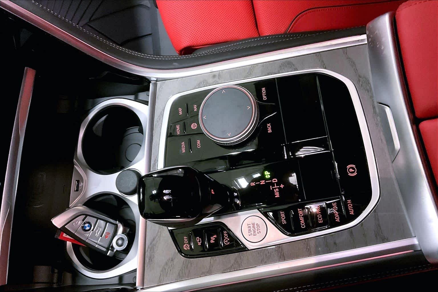 New 2026 Carbon Black Metallic BMW 840i image 7