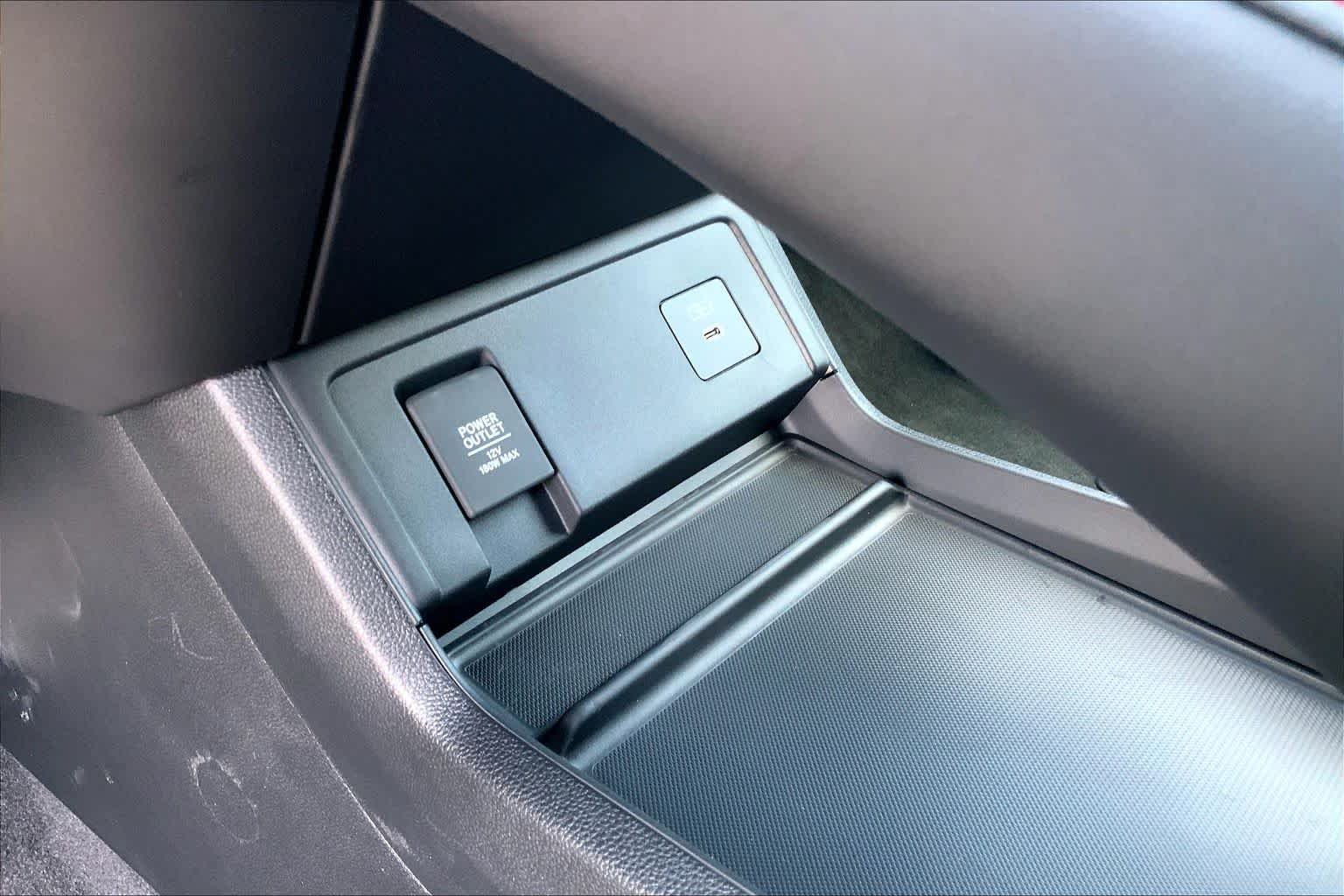 New 2026 Solar Silver Metallic Acura w/A-Spec Package image 13