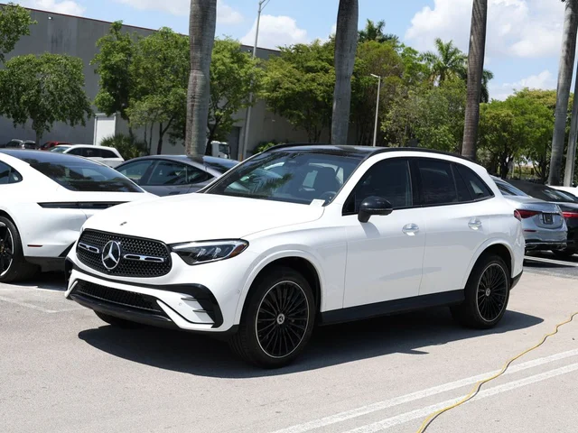 2024 Mercedes-Benz GLC GLC 300
