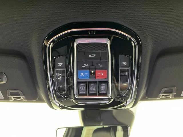 Used 2023 White Jeep Summit image 38