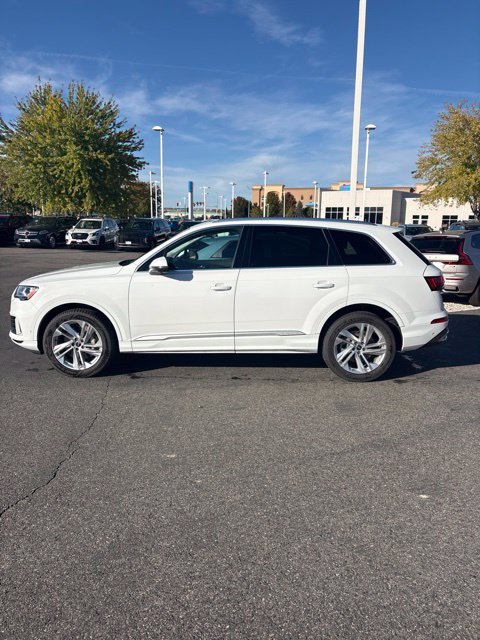 Used 2021  Audi 55 Premium Plus image 7