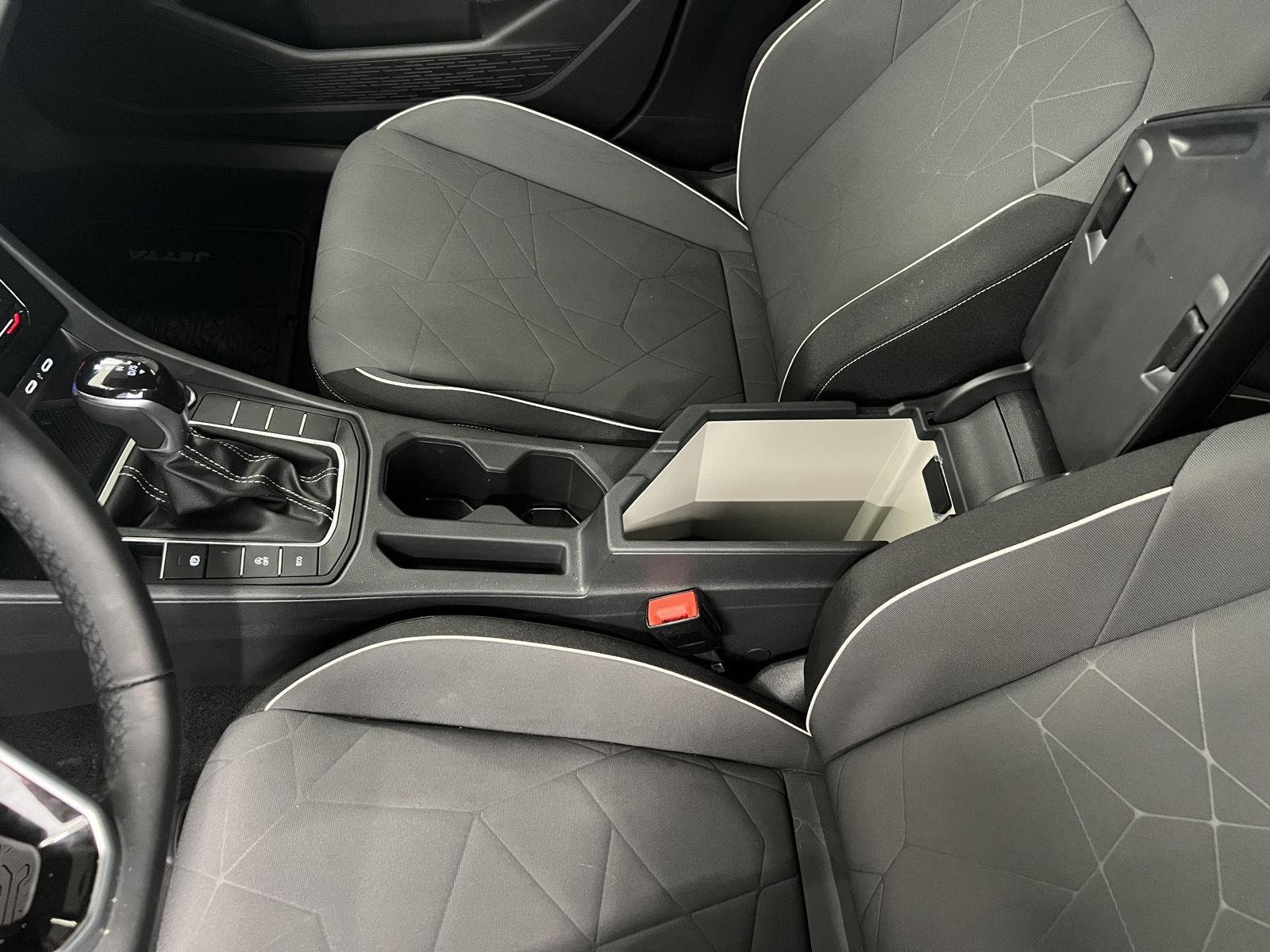 2026 Volkswagen Jetta Sport - Photo 19