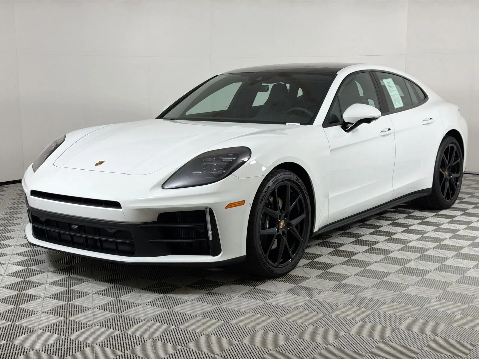 2026 Porsche Panamera