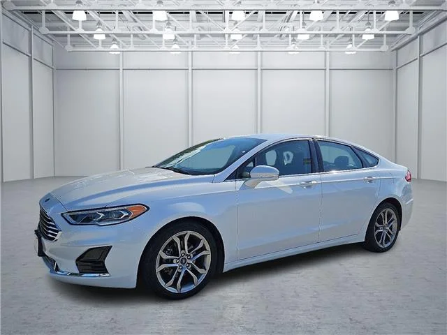 Used 2020 White Platinum Metallic Tri-Coat Ford SEL Front-wheel Drive image 1