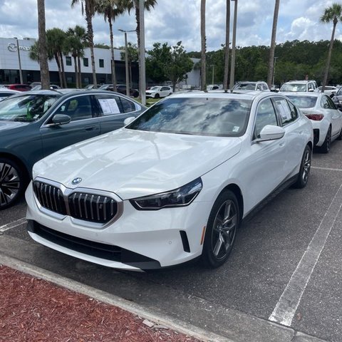 2025 BMW i5 eDrive40