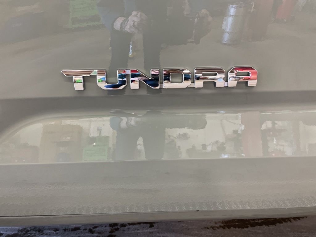 2026 Toyota Tundra SR5 - Photo 15
