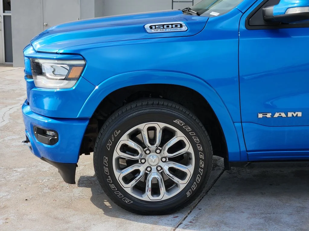 Used 2022 Hydro Blue Pearlcoat Ram Laramie image 9