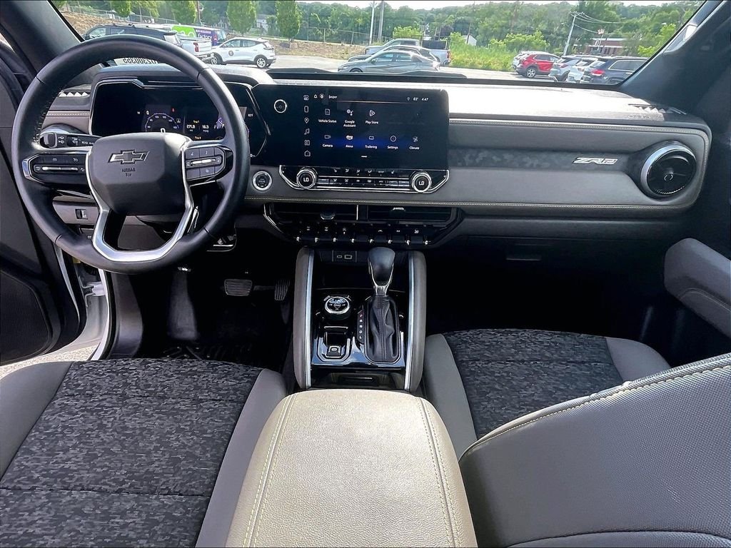 Used 2024 White Chevrolet ZR2 image 20