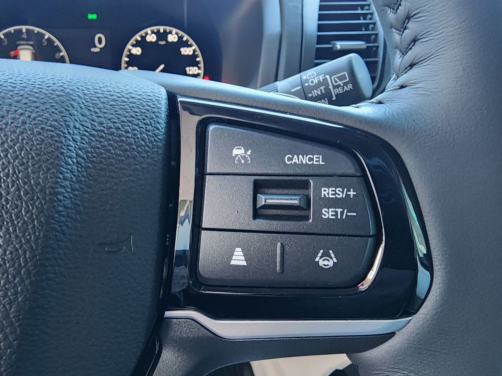 2026 Honda Odyssey Touring - Photo 23