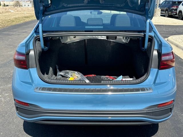 New 2026 Monterey Blue Pearl Volkswagen 1.5T Sport image 19